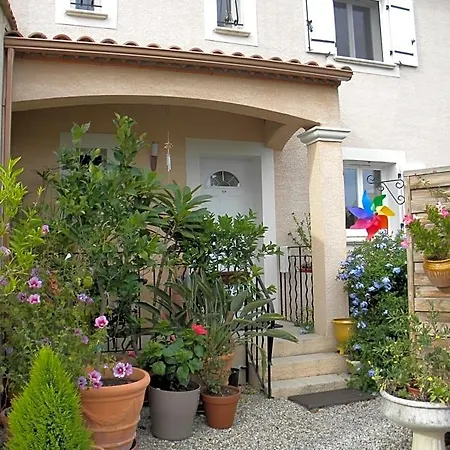 Chez Patrick Roujan