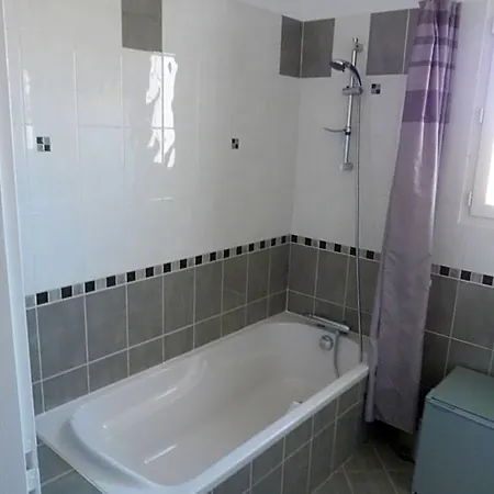 Bed & Breakfast Chez Patrick Roujan